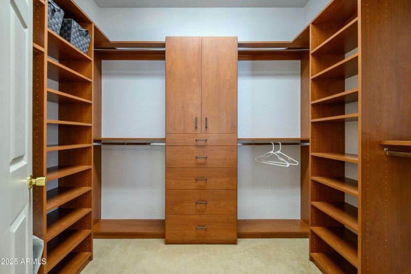 Closet System