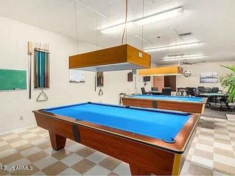 billiards room