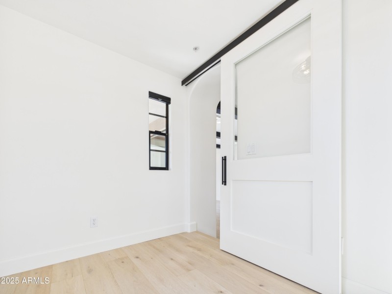 67 20704 N 90th PL Unit 1015 Den Office