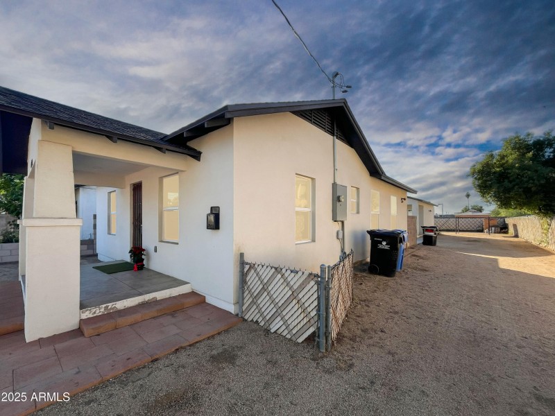 CEEDFB61-9D1B-45BB-9B13-478CDB105F35