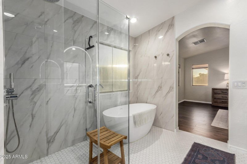 Stand Alone Bath Tub