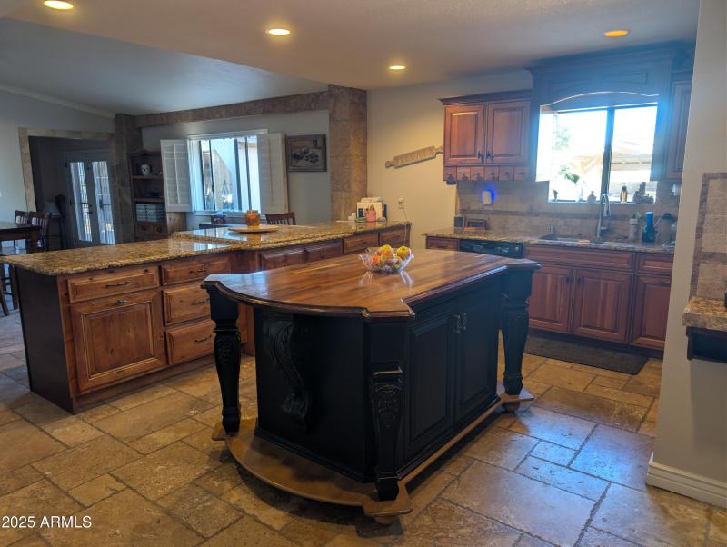 PXL_20251218_222608516