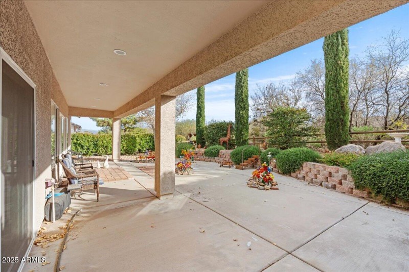 33-Backyard Covered Patio