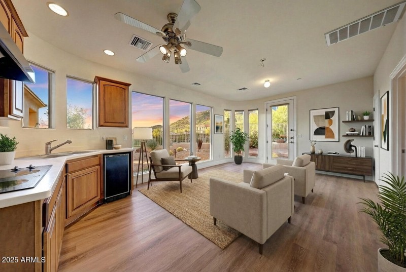 Detached Guest House