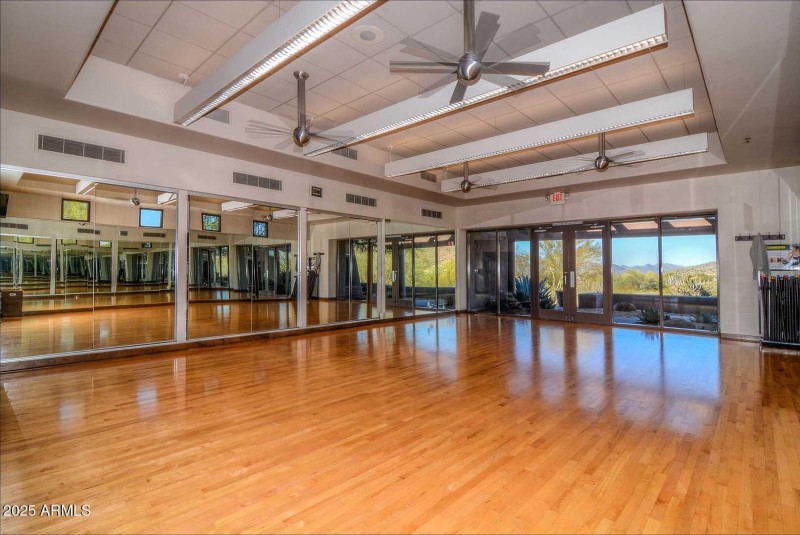 Terravita-Fitness-Aerobic Room