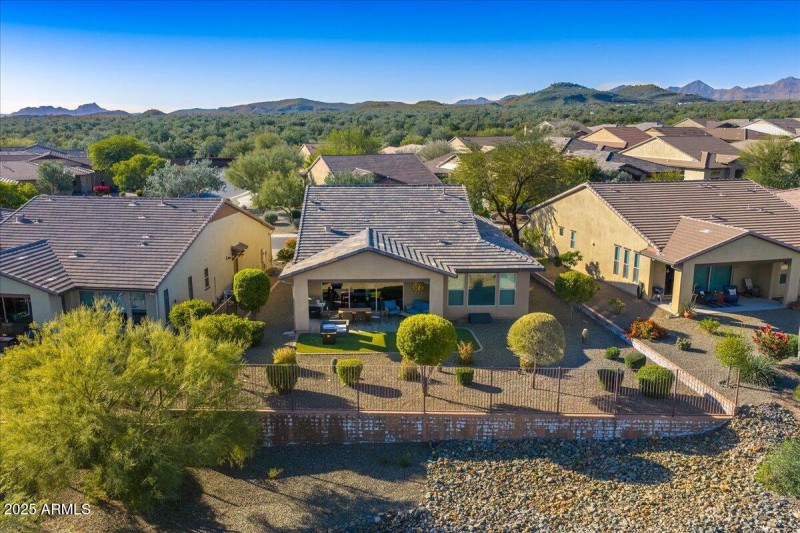09-Aerial View (9)