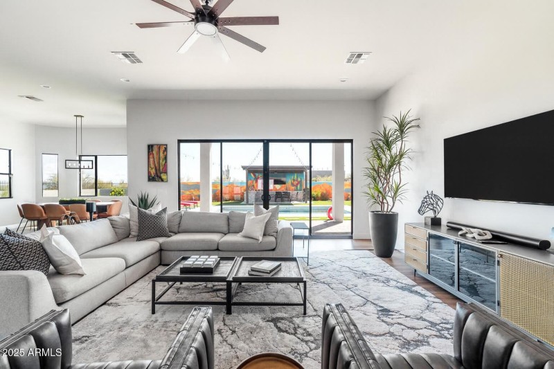 greatroom white wall