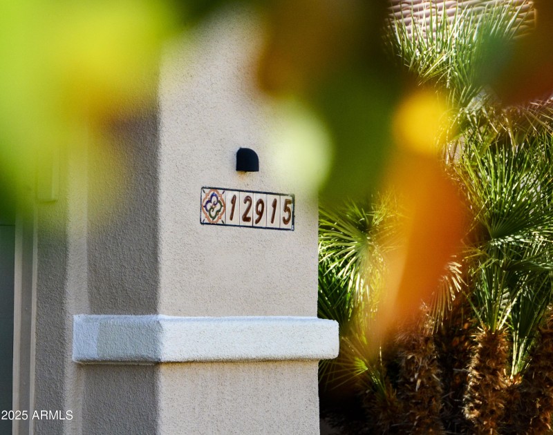 Great Features Address Plate