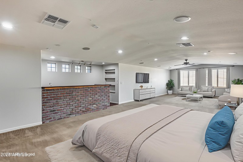 5 - Bedroom - Standard - 0