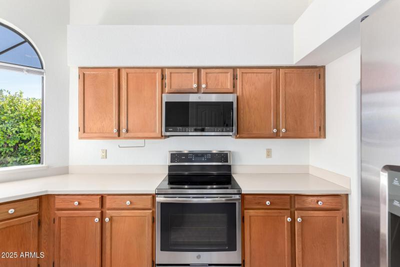 6 - Corrine (12 - 20 -25)