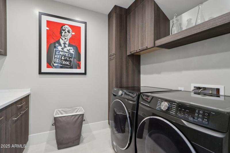 26-web-or-mls-E Cave Creek Rd 22-L1612-0