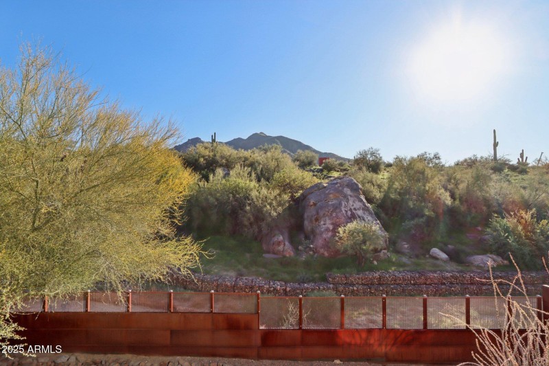 52-web-or-mls-E Cave Creek Rd 22-L1612-0