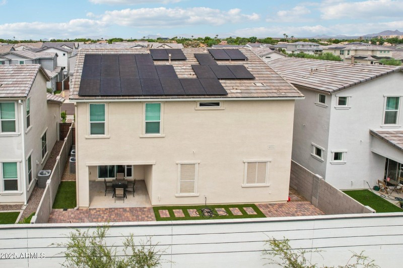 49-web-or-mls-E Muriel Dr-S0409-047