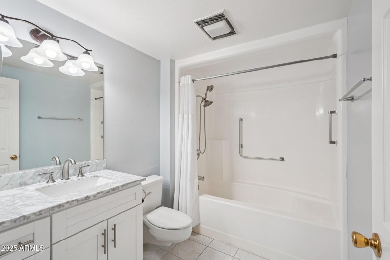 21-web-or-mls-W Jacaranda Dr-S2112-022