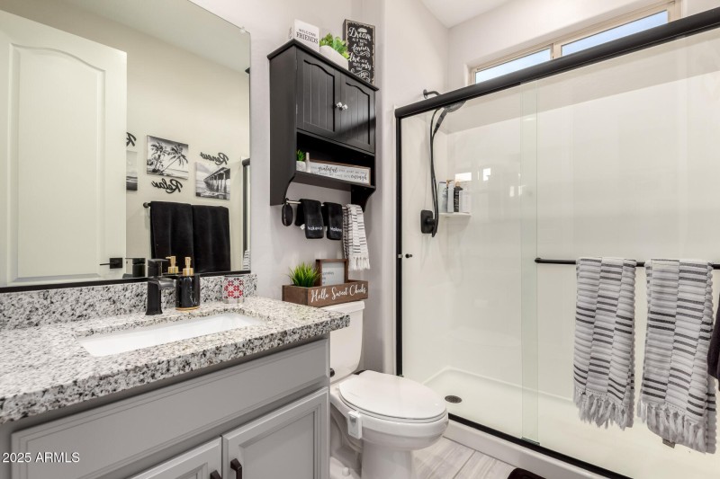 33 - Mariposa Grande 14045