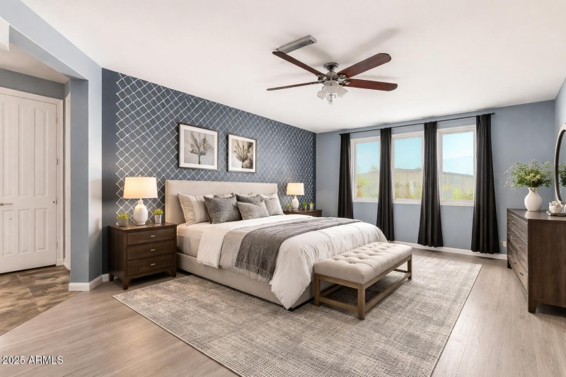 11041463-1710-43B1-9B11-35CD6E393CB7