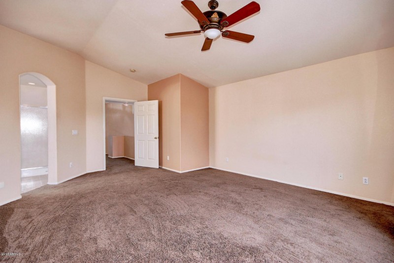 20161101161257722310000000-o