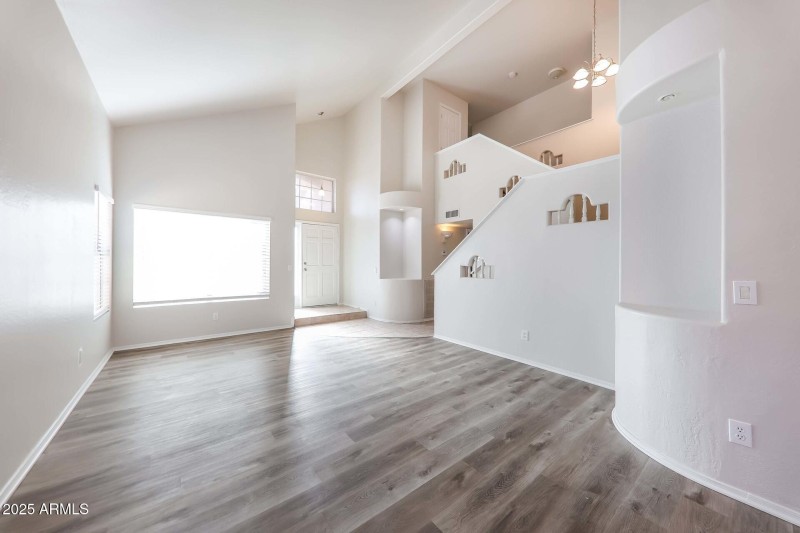 007-photo-living-room-15030713