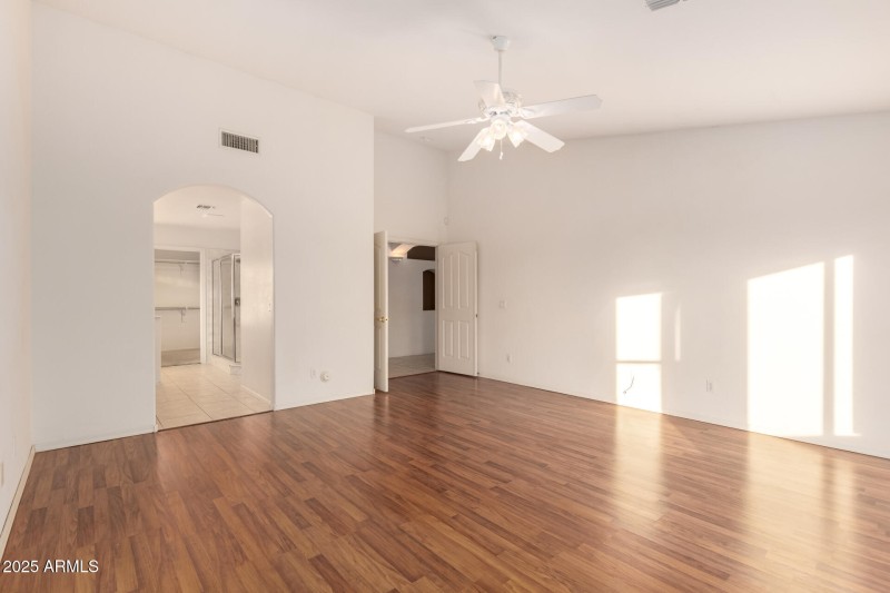 4445 E Sleepy Ranch Rd