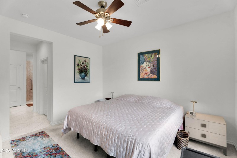 18-web-or-mls-712 E Myrtle Pass-20