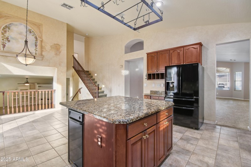 14 70th Dr-S2212-014