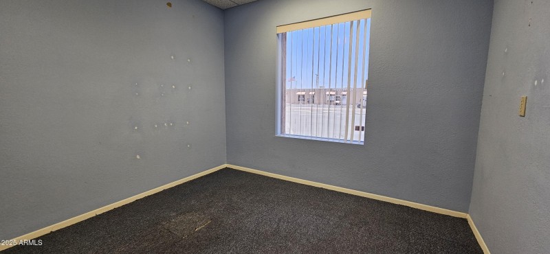 43 Front Office