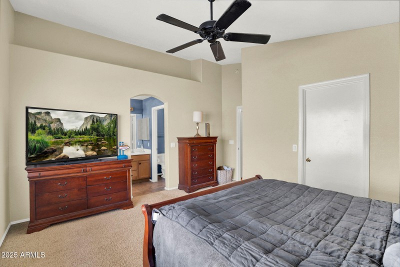 15-web-or-mls-1714 W Hiddenview Dr-15