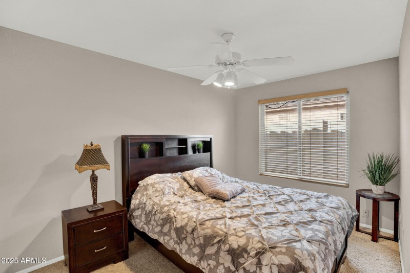 19-web-or-mls-1714 W Hiddenview Dr-18