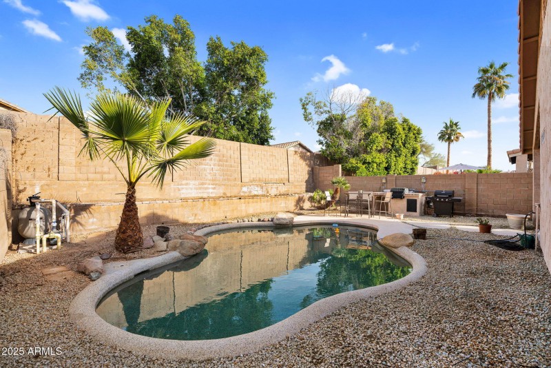 29-web-or-mls-1714 W Hiddenview Dr-29