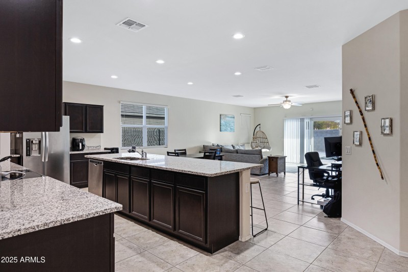 35975 W Catalonia Dr-6