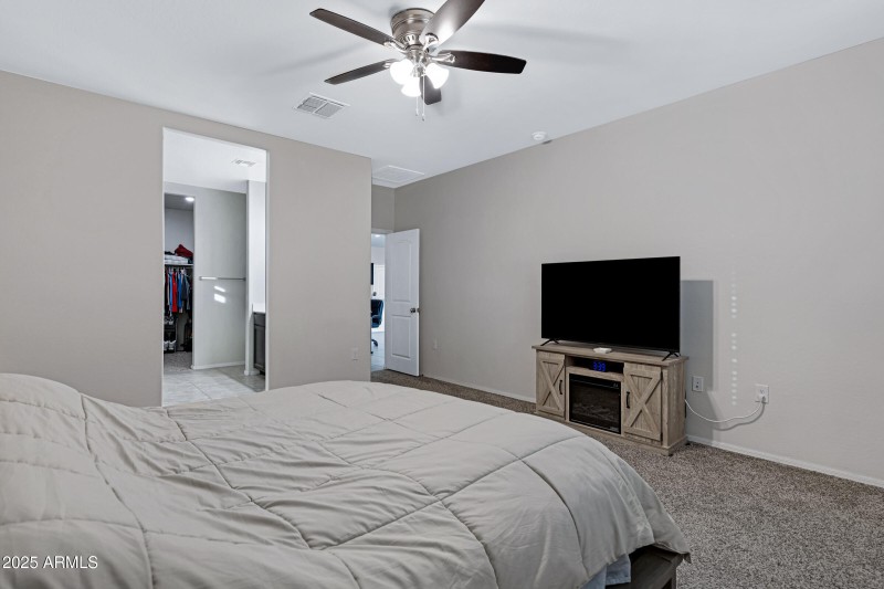 35975 W Catalonia Dr-24