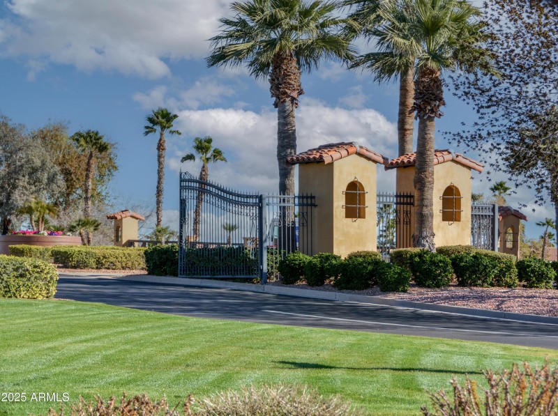 Corte Bella Entrance