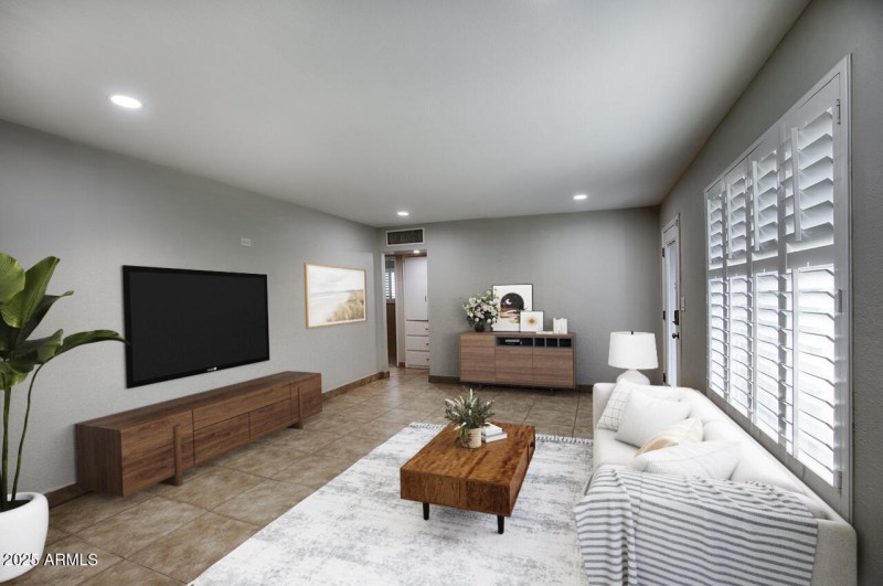 1320 E PALO VERDE DR