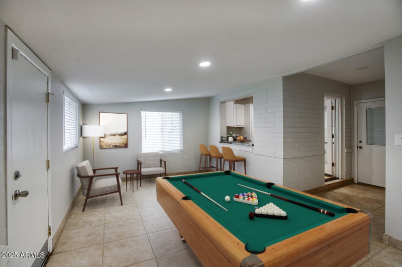 1320 E PALO VERDE DR