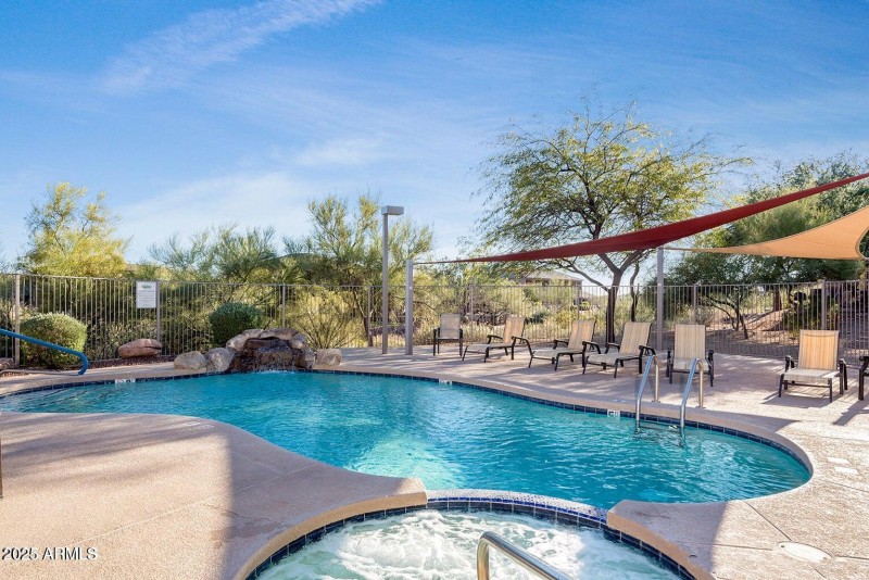 HOA Heated Pool & Spa