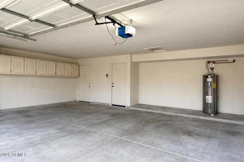 0F905503-DE06-4F18-8075-EE8A437FCD80