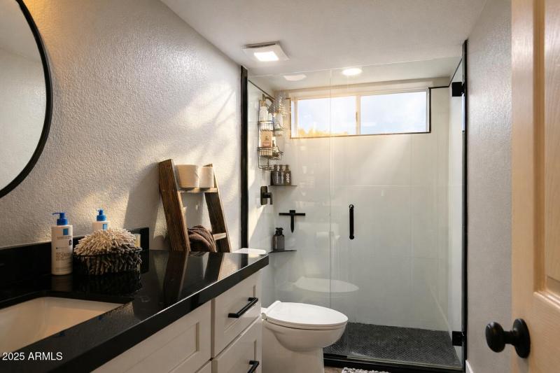 81AB821E-610B-45F8-B4B9-26DBDE9F0BD7