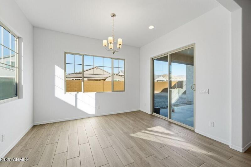 hj-az-phoenix-ellsworth-ranch-landmark-c