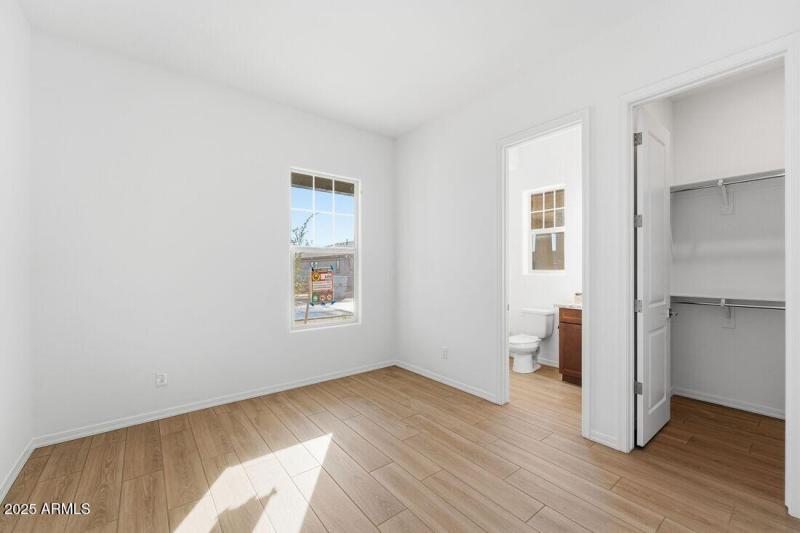 hj-az-phoenix-ellsworth-ranch-landmark-c