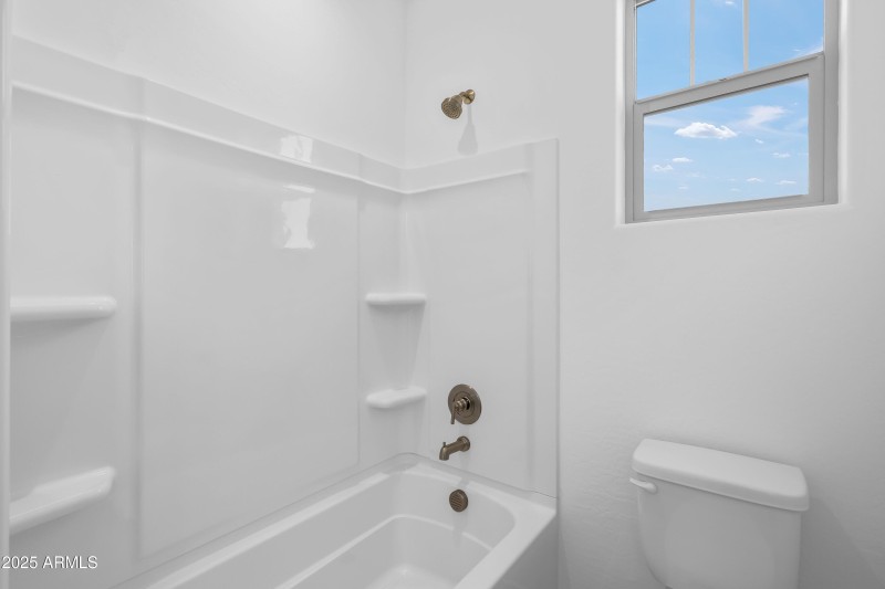 9951 W Whitton Avenue ~ Ready Now!