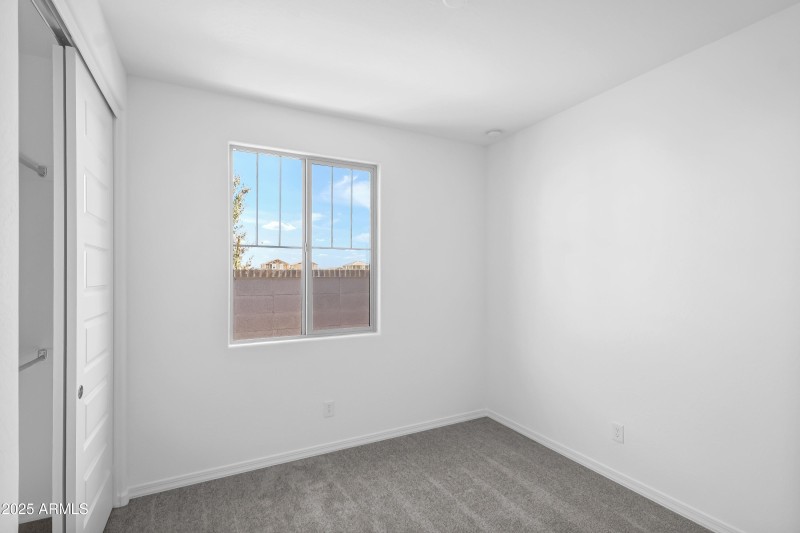 9951 W Whitton Avenue ~ Ready Now!