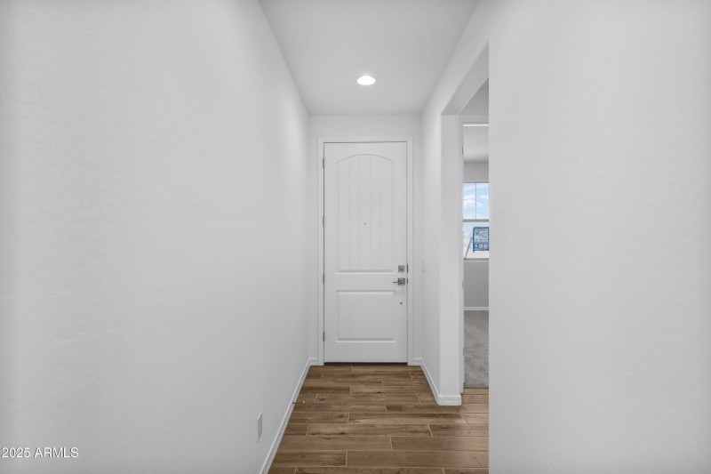 9951 W Whitton Avenue ~ Ready Now!