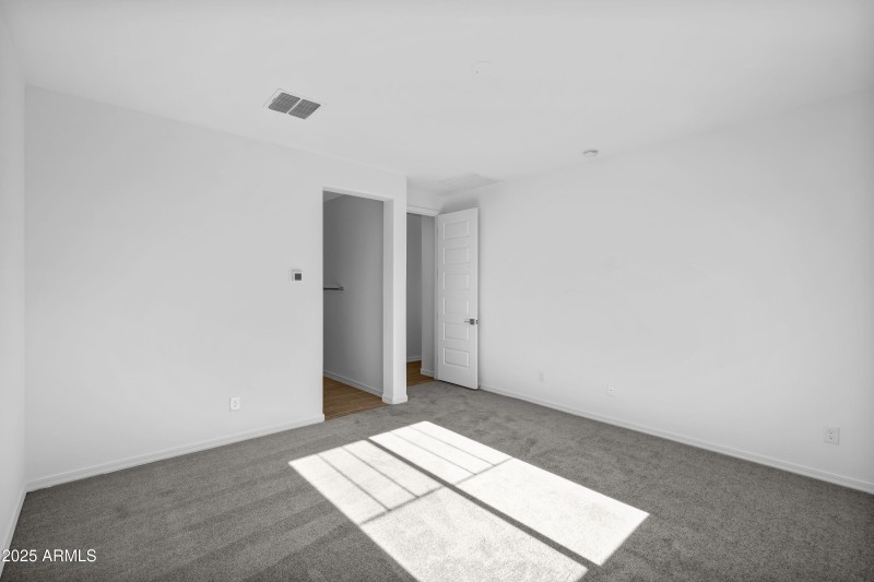 9951 W Whitton Avenue ~ Ready Now!