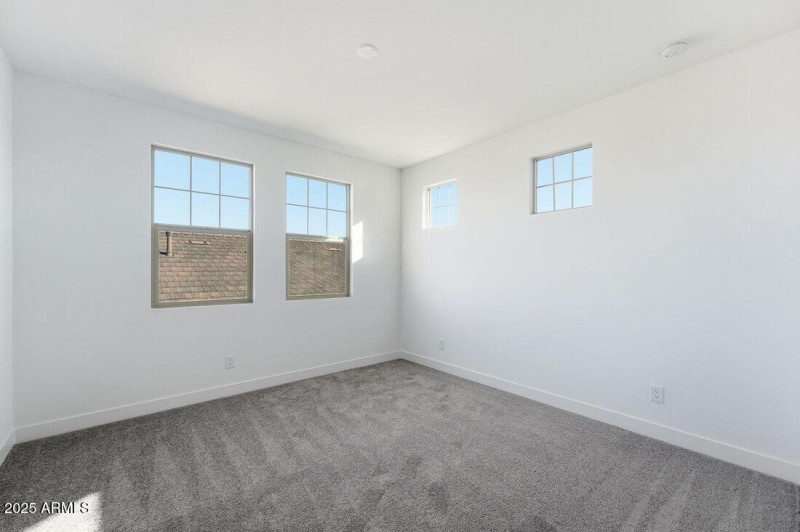 hj-az-phoenix-ellsworth-ranch-landmark-r