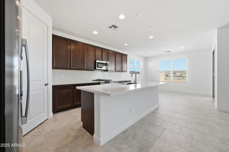 17080 W Hackamore Drive ~ Ready Now!