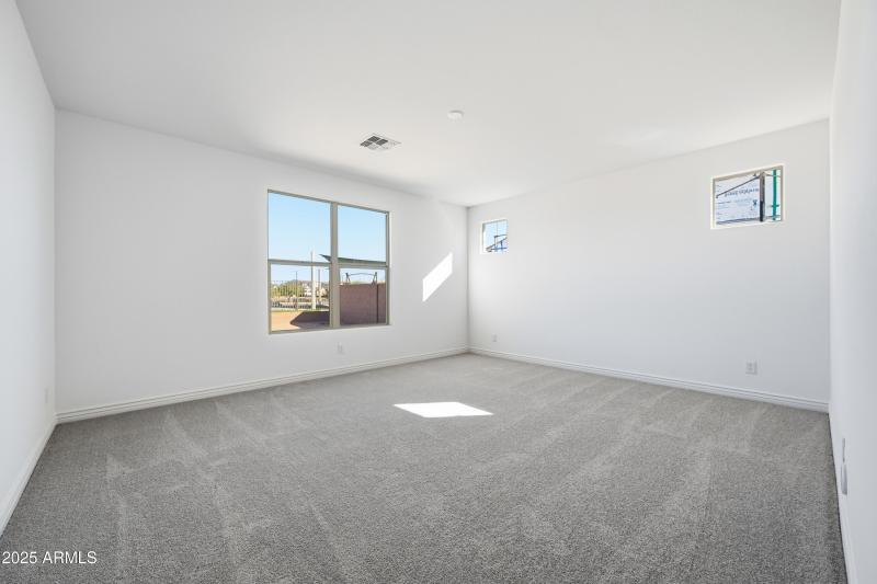 17080 W Hackamore Drive ~ Ready Now!