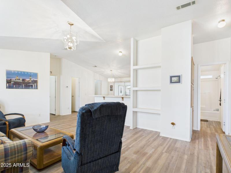 4-web-or-mls-CAM03379G0-PR0168-STILL004