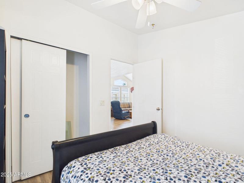 10-web-or-mls-CAM03379G0-PR0168-STILL010