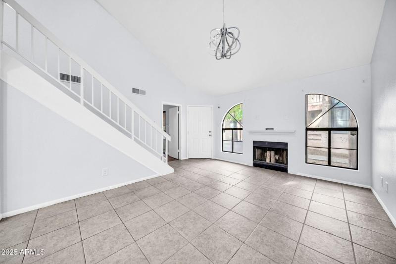 4545 N 67th Ave 1422-8