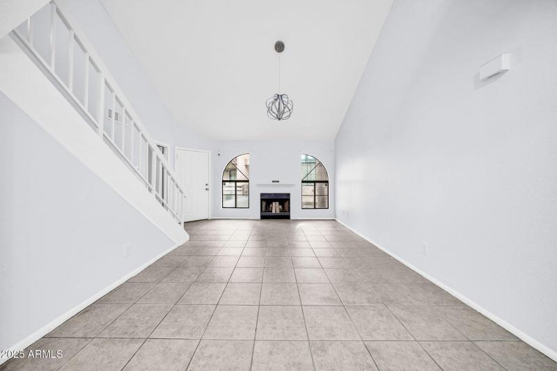 4545 N 67th Ave 1422-9